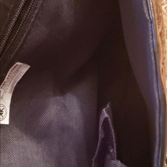 Animal Print Patent Leather Purse - Picture 7 of 8